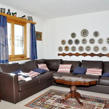 Apartment Chasa Praem 3